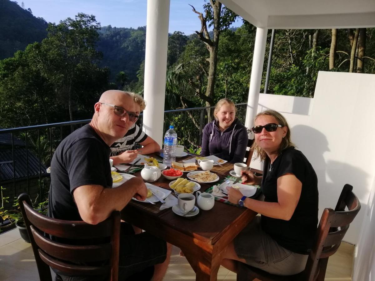 Super View Apartment Ела Екстериор снимка