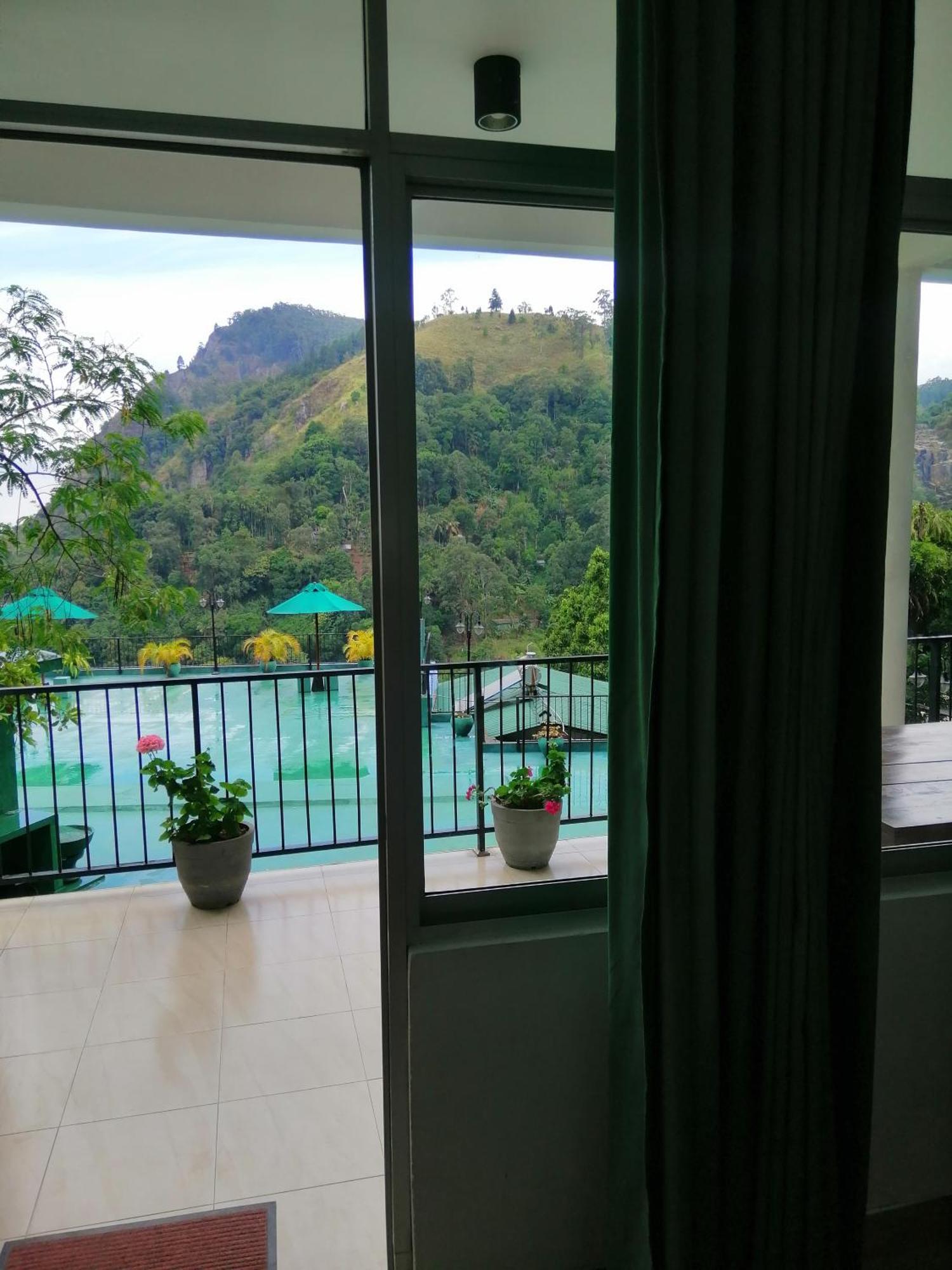 Super View Apartment Ела Екстериор снимка